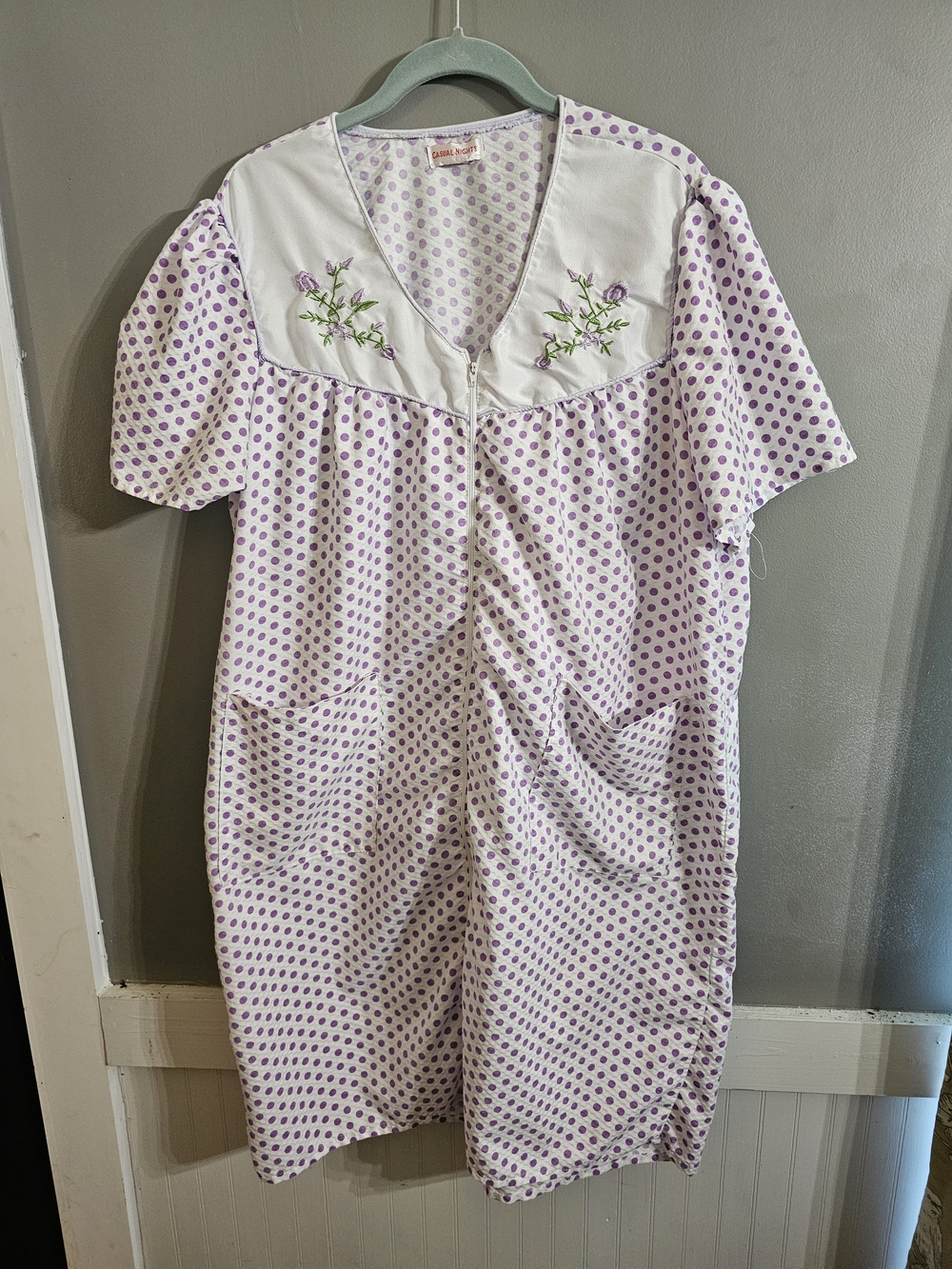 Women's Vintage Housecoat Nightgown Granny